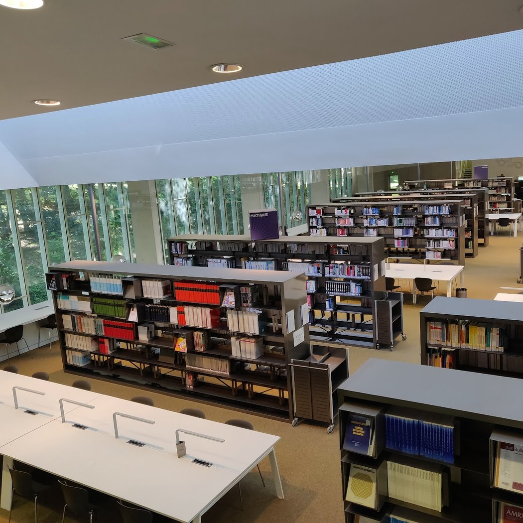 UFR des Sciences - UVSQ ‐ Université Paris-Saclay 2